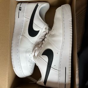 Nike Air Force 1 Black Swoosh Size: Mens 8.5 Women’s 10
